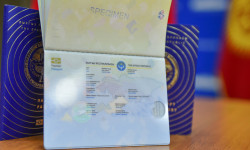 С 3 мая начнется прием документов на биометрический загранпаспорт нового образца