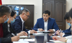 Марипов поручил обеспечить бесперебойную поставку продуктов жителям Баткенской области