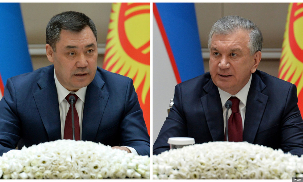 С.Жапаров переговорил с Ш.Мирзиёевым