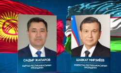 Бүгүн, Садыр Жапаров Өзбекстандын Президенти Шавкат Мирзиёев менен телефон аркылуу сүйлөштү