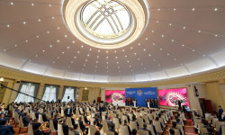 Президент призвал провести всемирный курултай кыргызов 