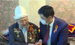 Марипов Улуу Ата Мекендик согуштун ардагери Касмалы Осмоновдон кабар алды