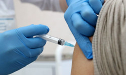 В Кыргызстане за последние сутки вакцинировано 447 человек 