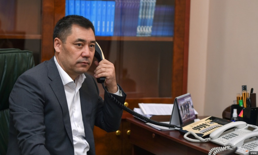 Садыр Жапаров Шавкат Мирзиёев менен телефон аркылуу сүйлөштү
