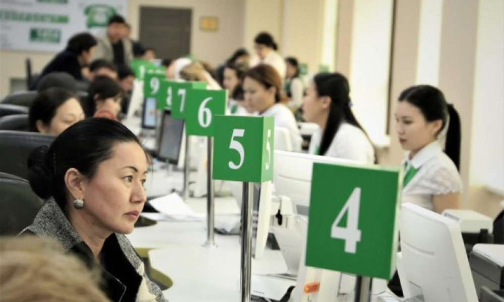 Кыргызстанцы могут получить ряд документов в ЦОНах независимо от места жительства