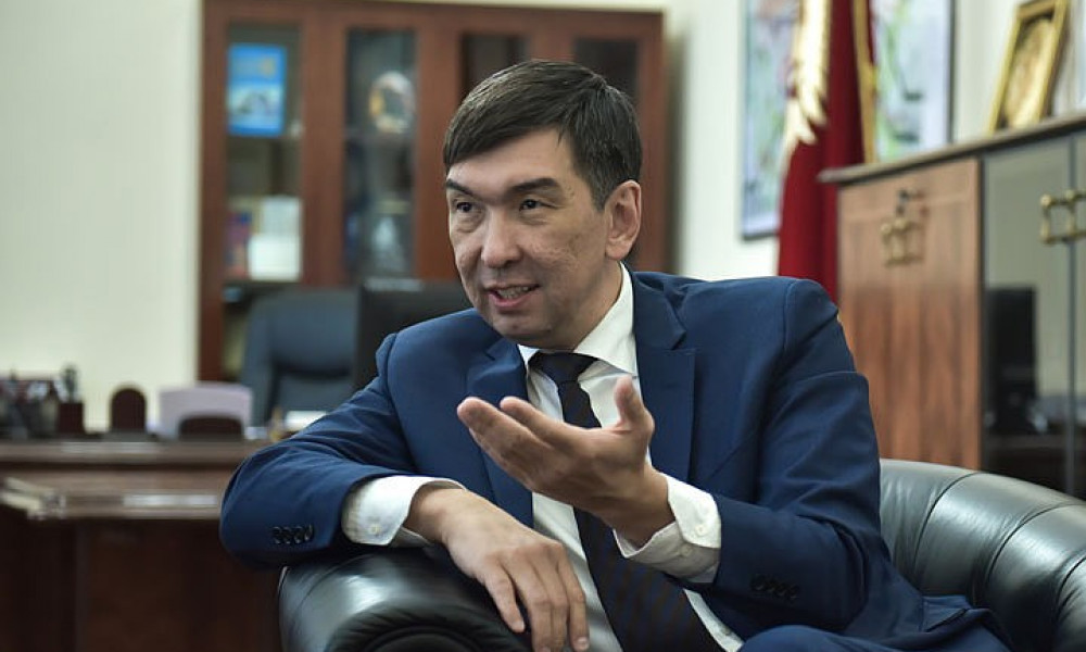 Экс-мэр Бишкека Суракматов и его родственник экс-депутат ЖК незаконно распродали 15 га муниципальных участков