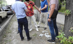 ГКНБ задержала мошенников, вымогавших деньги, прикрываясь именем брата президента