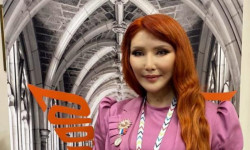 Ассоль Молдокматова награждена серебряной медалью "За пропаганду русской поэзии в мире"