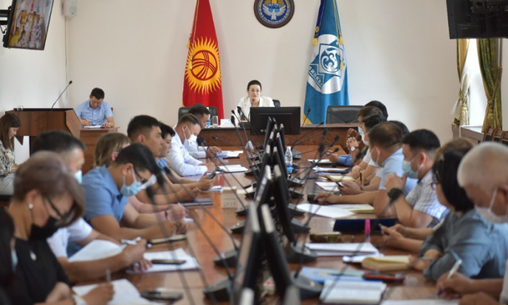 В столице прошло первое заседание комитета по подготовке ко Дню независимости КР