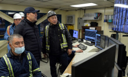 Садыр Жапаров ознакомился с работой рудника «Кумтор»