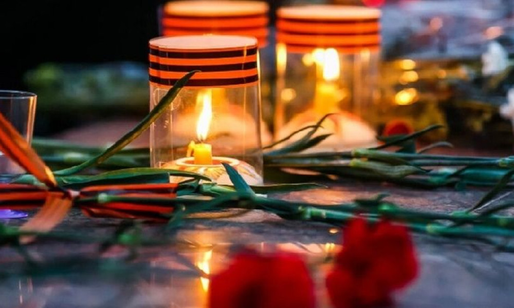 На столичной площади «Победы» почтили память пограничников