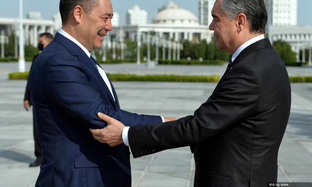 Встреча глав Кыргызстана и Туркменистана