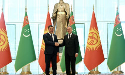 Садыр Жапаров направил благодарственное послание Президенту Туркменистана