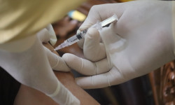 В Оше вакцинацию от коронавируса будут проводить на рынках