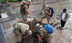Селевой поток в Аксы унес 8 человек. Шесть из них погибли