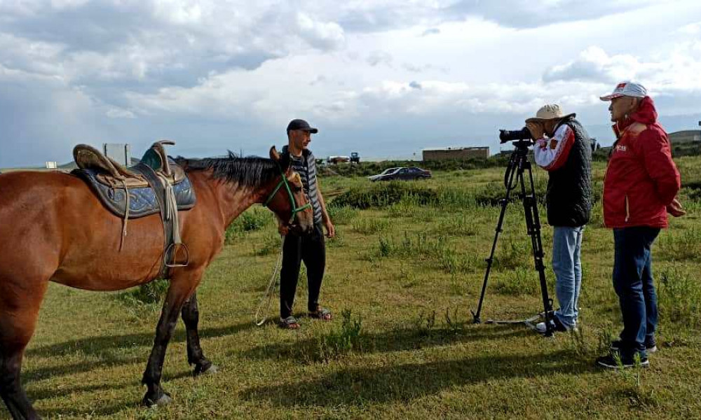 В Кыргызстане начались съемки документального фильма про кок бору 