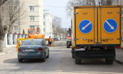 В Бишкеке ограничивают движение большегрузного транспорта