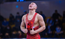 Акжол Махмудов вышел в финал Олимпиады в Токио