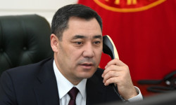 Президент Садыр Жапаров провел телефонный разговор с наследным принцем Абу-Даби 