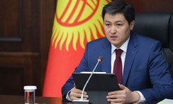 Улукбек Марипов поздравил кыргызстанцев с 30-летием независимости Кыргызской Республики