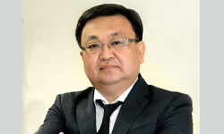 Азиз Аалиев Министрлер кабинетинин төрагасынын биринчи орун басары болуп дайындалды