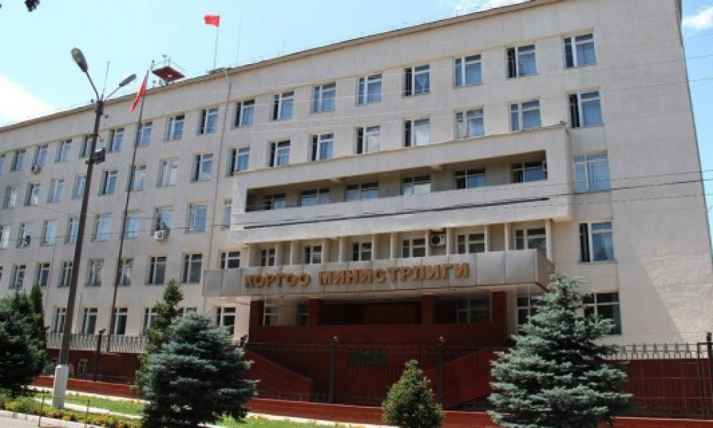 Бактыбек Бекболотов назначен министром обороны Кыргызстана