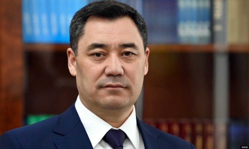 Садыр Жапаров: "Педагог – бул өлкөнүн тиреги"