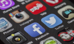 В работе сервисов Facebook произошел глобальный сбой