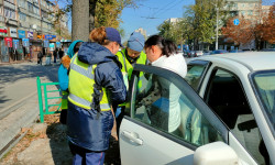Водителей неправильно припаркованных авто в Бишкеке оштрафовали на 1,6 миллиона