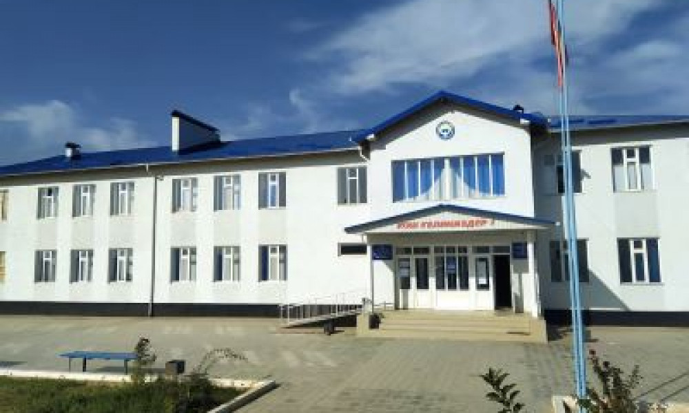 Жалал-Абад облусундагы орто мектептин курулушунда ири өлчөмдөгү келтирилген зыян аныкталды