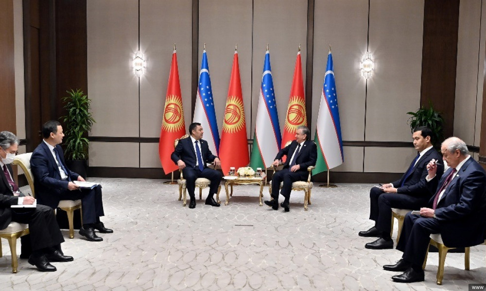 Президент Садыр Жапаров Өзбекстандын Президенти Шавкат Мирзиёев менен жолугушту