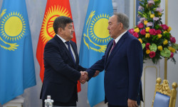 Акылбек Жапаров встретился с Нурсултаном Назарбаевым