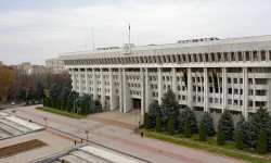 Жогорку Кенеш принял решение о введении воинского контингента Кыргызстана в Казахстан
