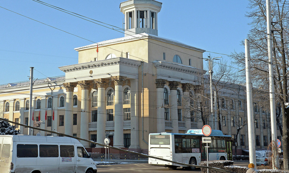 Нацбанк Кыргызстана провел первую интервенцию в 2022 году