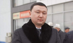 Бажы кызматынын төрагасы Адилет Кубанычбеков коррупцияга шектелип кармалды