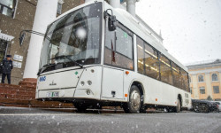 В Бишкеке презентовали новый пассажирский автобус