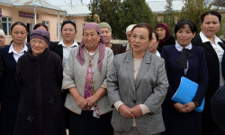 В школах Кыргызстана не хватает 929 учителей