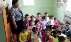 В Кыргызстане планируют открыть 100 детских садов кратковременного пребывания