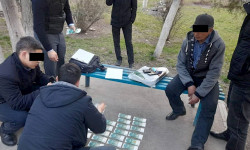 При вымогательстве и получении денежных средств задержан лже-сотрудник ГКНБ
