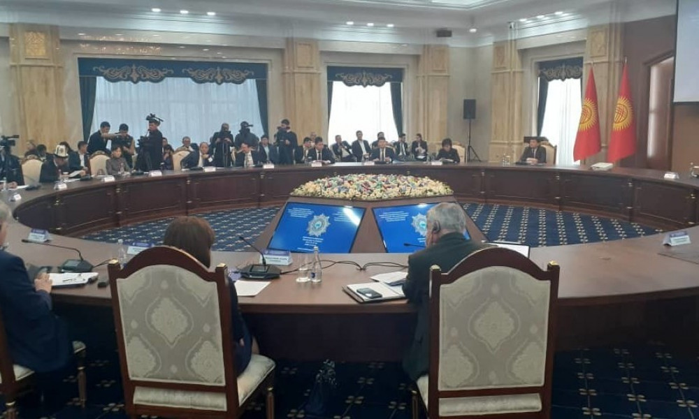 В Бишкеке прошло первое заседание Консультативного совета