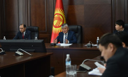 Арзыбек Кожошев и Бахыт Султанов обсудили вопросы взаимных грузовых перевозок