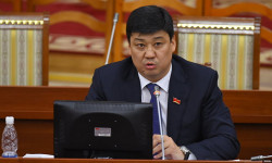 Бакыт Торобаев назначен исполняющим обязанности заместителя председателя кабмина 