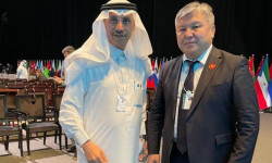 Первый зампред Кабмина встретился с председателем группы Исламского банка