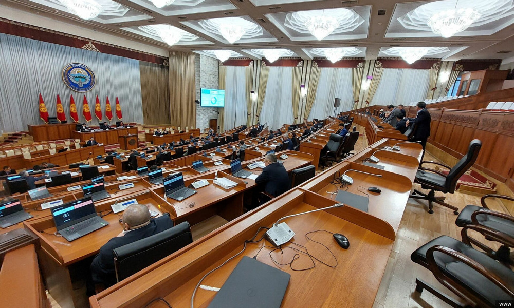 Депутаты ЖК рассмотрели и одобрили в первом чтении законопроект об игорной деятельности