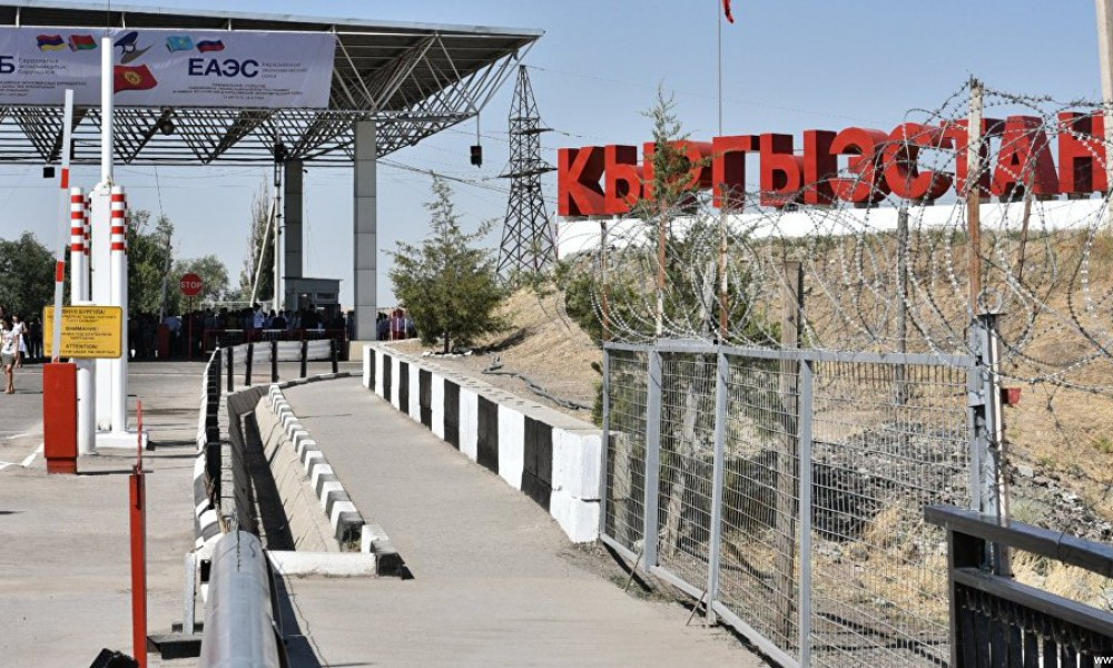 На КПП "Достук" установили круглосуточное видеонаблюдение