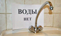 Жители Таш-Добо сутками без питьевой воды