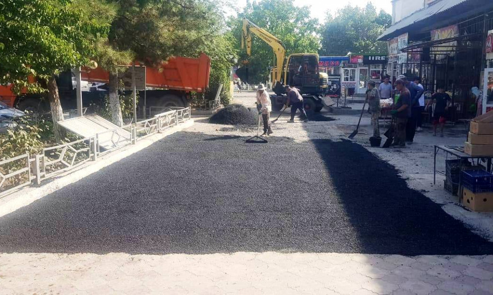 Ош шаарында тротуарларды оңдоо иштери уланууда