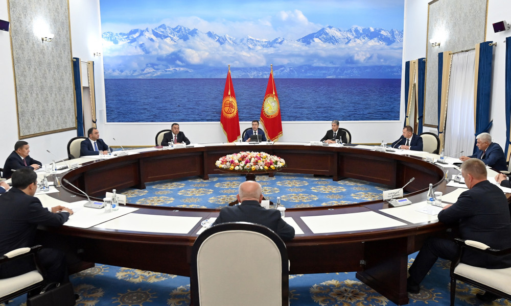 Президент Садыр Жапаров КМШга мүчө мамлекеттердин ички иштер министрлерин кабыл алды  