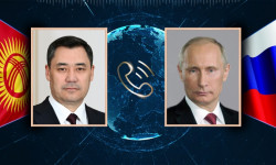 Садыр Жапаров  Владимир Путин менен телефон аркылуу сүйлөштү
