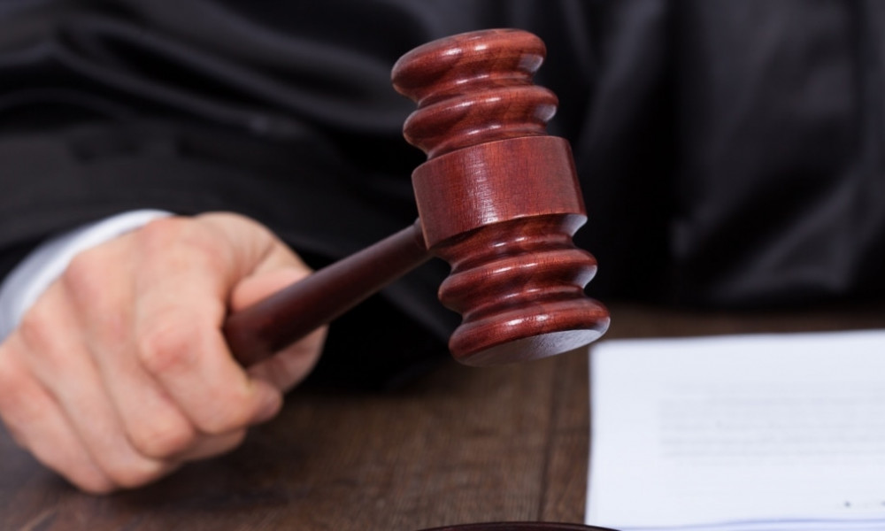 Обвиняемого в изнасиловании девочки приговорили к 8 годам